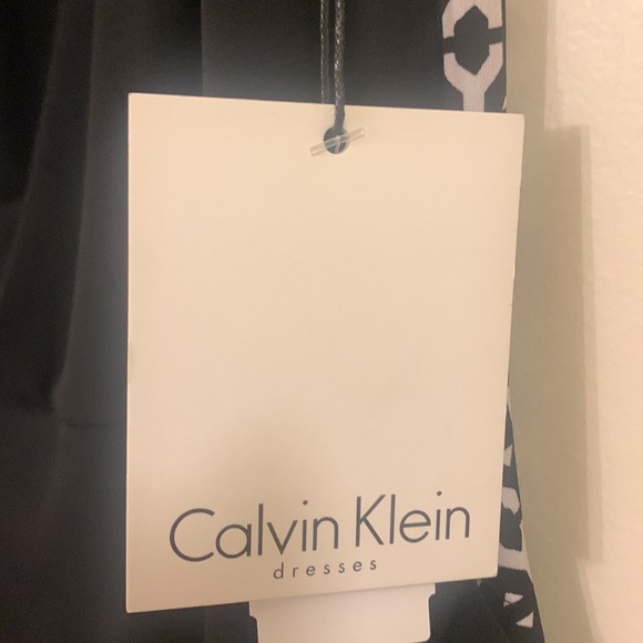 Calvin Klein dress - Picture 4 of 9